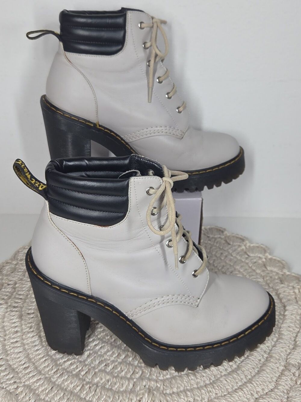 RARE Dr. Martens Womens Persephone Leather Platform Heeled Combat Boots US 7 90s